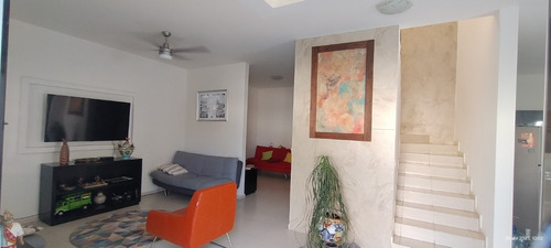 Tu Casa En Cuernavaca Ideal Para Descanso O Inversion, Con Alberca Privada, 3 Recamaras Y Jardin.