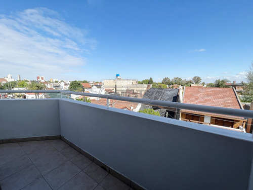 Departamento En Venta En Ramos Mejía