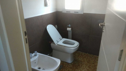 Imagen 9 de 10 de Talleres Este - Mayorga Manuela 2100 - Casa En Venta