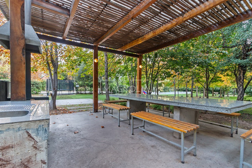 Departamento En Venta De 4 Dorm. En Las Condes