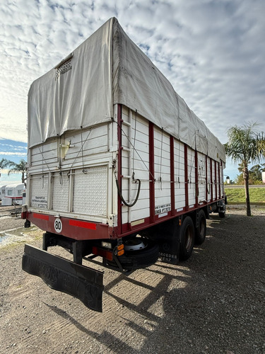 Mercedes Benz 1114 Balancin Chasis