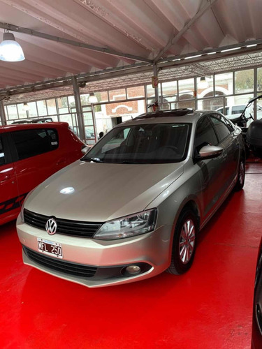 Volkswagen Vento 2.0 Tdi