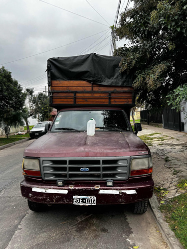 Ford F-100 MWM 4.9