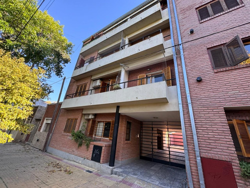 Departamento En Venta En La Plata