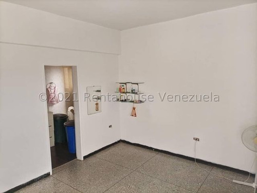 Imagen 29 de 30 de Apartamento En Venta Sector Centro De Barquisimeto Código 23- 18635 Keylen León Rah