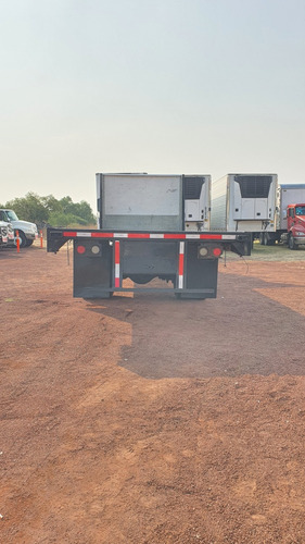 Freightliner M2 Rabon Torton Plataforma 2015