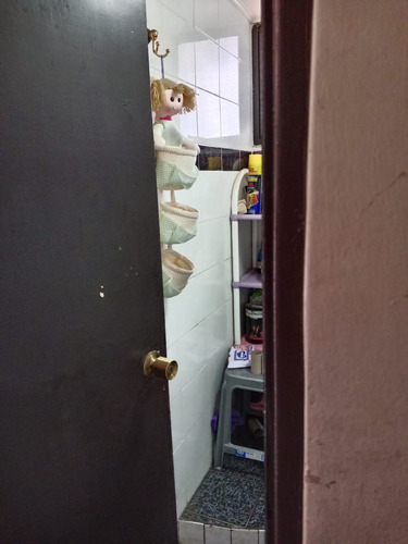 Venta De Exclusiva Residencia En Los Lirios, Collao: Comodi