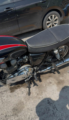Triumph Bonneville T100 - 865cc