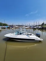 Comprar Lancha Arco Iris Eclipse 18 Cuddy Yamaha 115 Hp 4 Tiempos