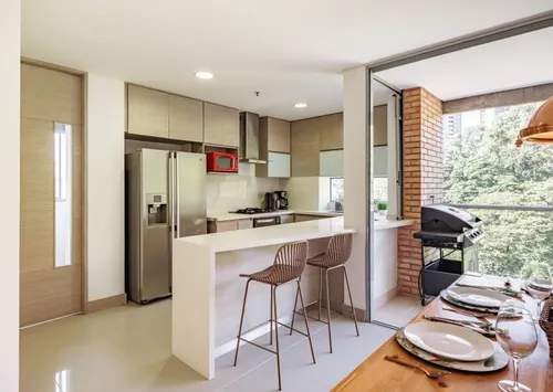 Apartamento En Arriendo En Provenza. Cod A15650