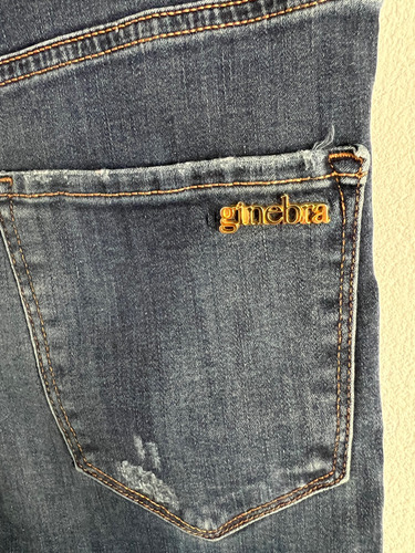 Pantalón Jean Ginebra Tiro Alto Dark Wash Denim T26 (Usado)