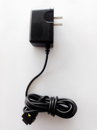Cargador, Eliminador De Corriente Lg Mod. Ta,15t 5.2v 800ma (Usado)