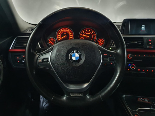 Imagen 11 de 15 de Bmw 318 Sportline 2018