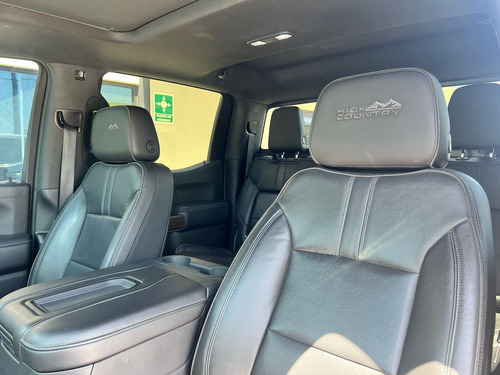 Chevrolet Cheyenne 6.2 V8 Doble Cabina High Country 4x4 At