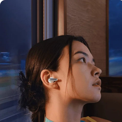Imagen 8 de 9 de Auriculares in-ear gamer inalámbricos Xiaomi Redmi Buds 4 Pro M2132E1 midnight black con luz LED