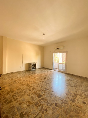 Imagen 2 de 11 de Departamento Tipo Casa En Venta En Lanus Oeste