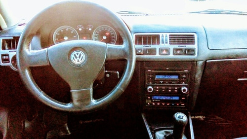 Volkswagen Bora 2.0 Trendline 2008