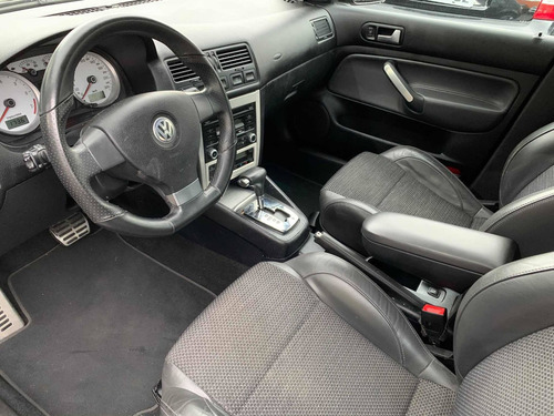 Volkswagen Golf 2.0 Black Edition Total Flex 5p 2011