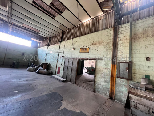 Galpón En Venta Zona Industrial Soco La Victoria Kg:24-21727
