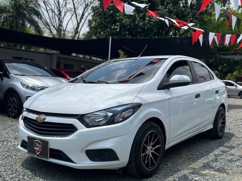 Chevrolet Onix 1.4 Lt