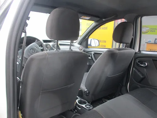 Renault Duster DYNAMIQUE 4X2 2000CC MT AA