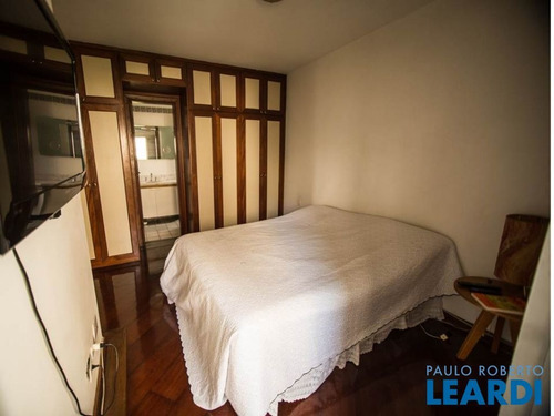Imagem 14 de 15 de Apartamento - Campo Belo - Sp - 559313