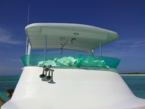 Yate Uniflite Motoryacht 42 Lv619