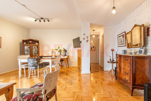 Venta Depto 3 Amb Al Frente C Balcón. Floresta