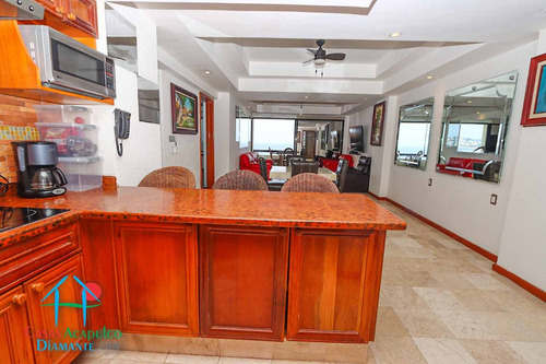 Cad Torre Uno 905. Terraza Con Vista Frontal Al Mar