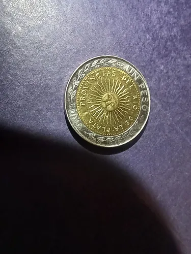 Moneda De 1 Peso Colecciónable Con Error De Tipeo  Provingia (Usado)
