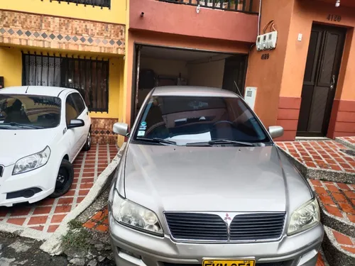 Mitsubishi Lancer 1.6 Glx 4 p