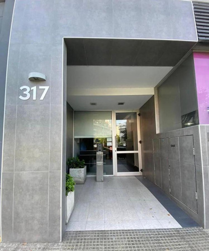 Imagen 9 de 14 de Departamento General Paz Dos Dormitorios Cochera Pileta Sum Gimnasio