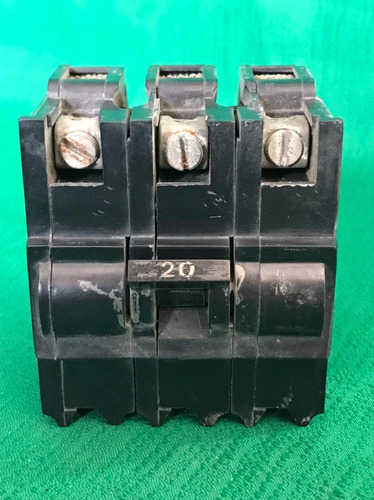 Interruptor Termomagnetico Federal Pacific 20a $475 Cod. 822 (Usado)