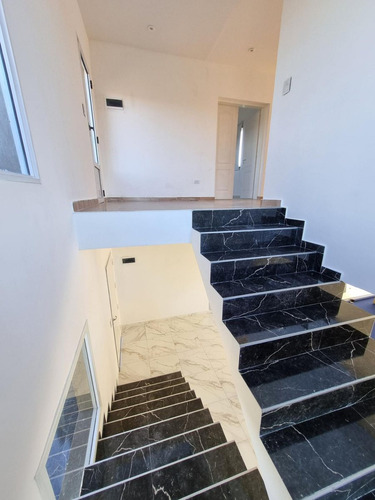 Venta Casa 4 Ambientes Casuarinas Premium Canning