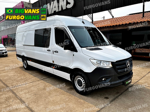 Mercedes-Benz Sprinter Furgão 2.2 314 Street Cdi Longo Teto Alto 10,5m3 5p 6 marchas
