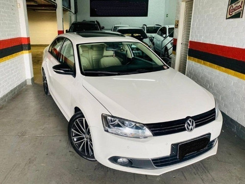 Volkswagen Jetta 2012 2.0 Comfortline Flex 4p Automática