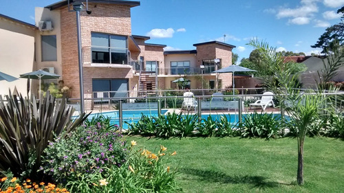 Cabañas Chascomus Altos Del Encuentro Frente A La Laguna.