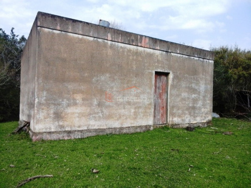 Campo En Venta En Uruguay, Lavalleja A Pocos Km De Minas- Ref: 22035