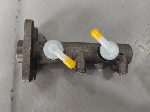 Imagen 1 de 4 de Bomba De Frenos Mitsubishi Canter 649 659 444 Hierro 1 1/8