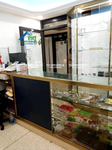 Imagen 4 de 6 de Local Comercial De Dos Espacios En Maiquetia