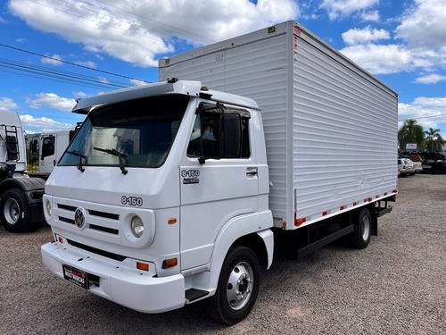 Volkswagen 8-150 Delivery Plus Baú