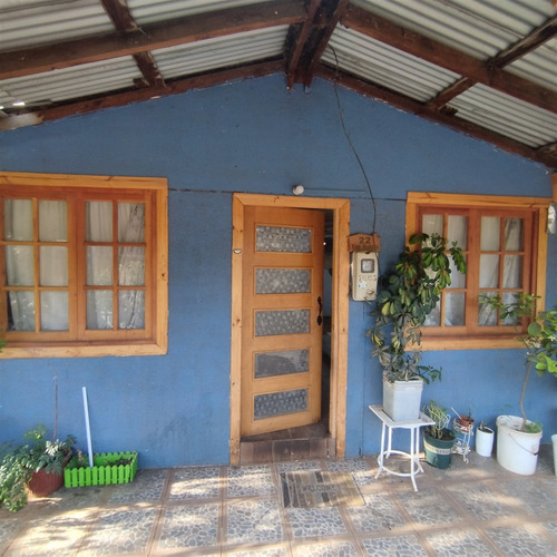 Casa En Venta De 4 Dorm. En Curicó