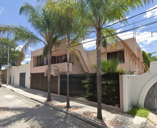 Casa Economica En Venta Gran Oportunidad De Inversión - (remate) Cerro Del Laurel 305, Jardines De La Concepción I, 20120 Aguascalientes, Ags.