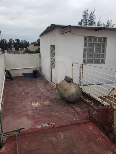 Casa En Venta En La Joyita