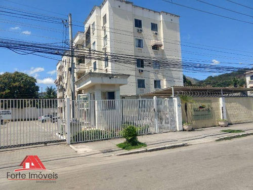 Apartamento Com 2 Quartos Amplos Em Condomínio Fechado Cg/ Rj - Ap0007