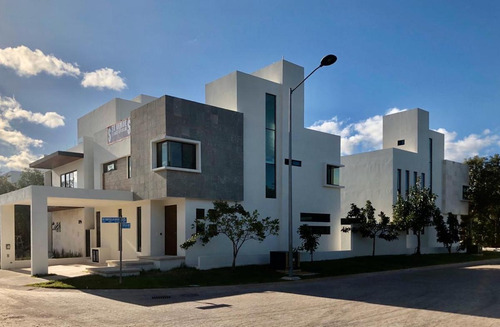 Imagen 1 de 13 de Casa En Venta Residencial Aqua Cancun A Estrenar!! C2751