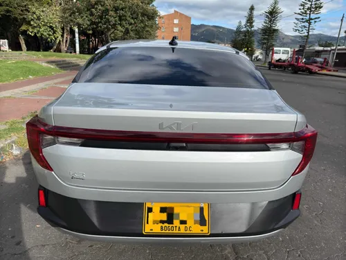 Kia K3 1.6 Desire
