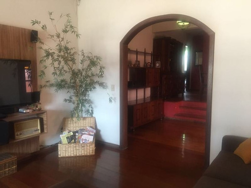 Imagem 5 de 20 de Excelente Casa No Bairro Novo Progresso 03 Quartos 03 Vagas! - 20742