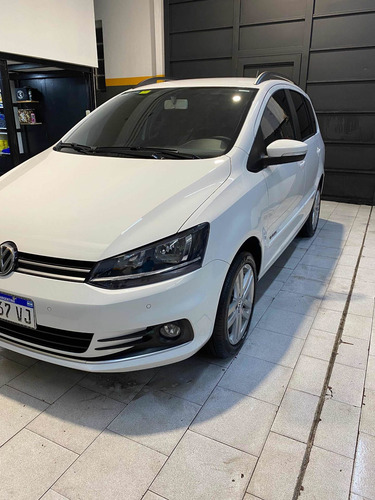 Volkswagen Suran 1.6 Imotion Highline 110cv 2018