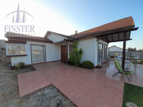 Finster Vende Impecable Casa, Terreno 1100m2 Ritoque Quinter